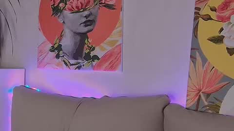 Lucy online show from 19, 2, 2025