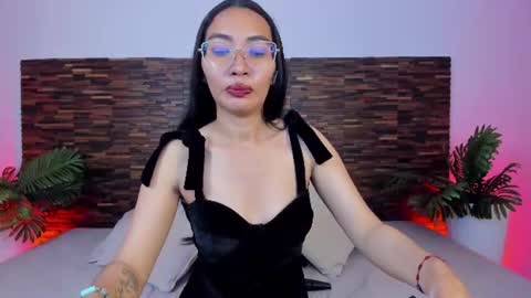 Lucy Liiu online show from 25, 6, 2026