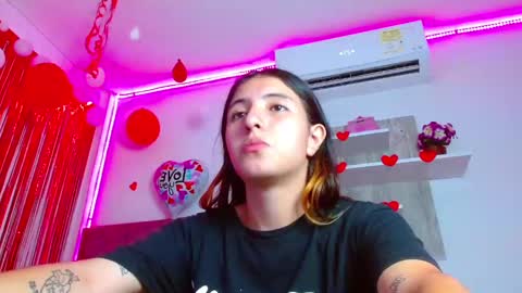 Snapshot of lucyy_start chatting on 20, 2, 2025 LUCY online show from 20, 2, 2025