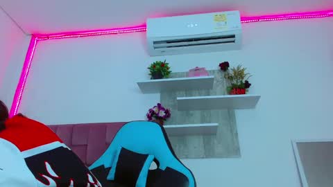 Snapshot of lucyy_start chatting on 12, 3, 2025 LUCY online show from 12, 3, 2025