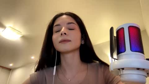 Mika online show from 13, 3, 2026