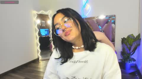 ludo_kitty_tay online show from 17, 2, 2025