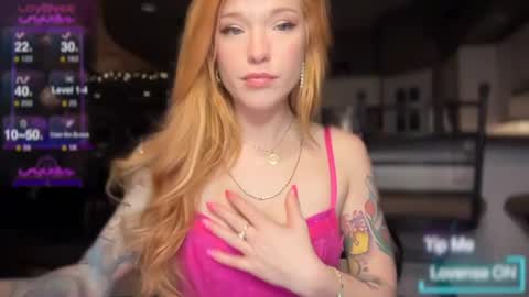 Snapshot of luebeam chatting on 6, 2, 2025 Luubeam             INSTA luubeammm TWITTER lunaisreallycu1 online show from 6, 2, 2025