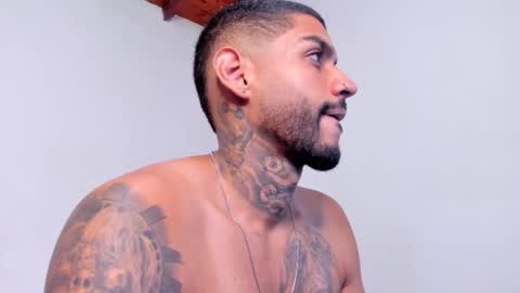 Luigi Vitale online show from 22, 9, 2025