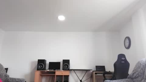 Luigi online show from 9, 11, 2025