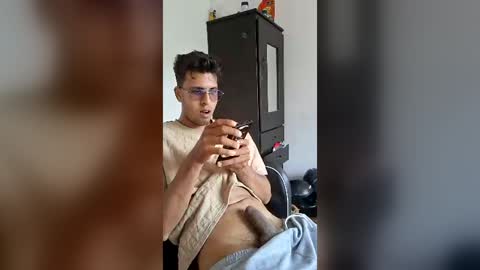luis2000588392 online show from 21, 6, 2026