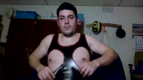A slave to the mistress.. un esclavo para las amas dominantes. online show from 18, 12, 2025