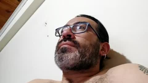 Snapshot of luis2988z chatting on 9, 7, 2026 Hairyman online show from 9, 7, 2026