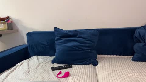 Luis and Alina online show from 3, 12, 2025