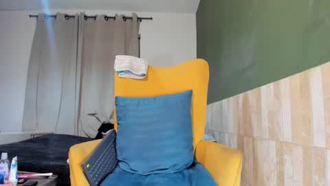 Luis AS online show from 25, 2, 2025