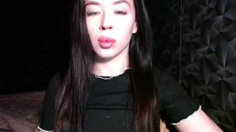 luisa lovedom online show from 9, 5, 2026