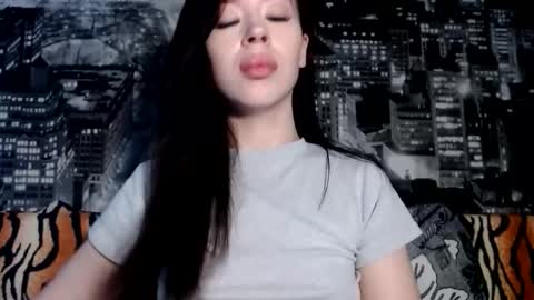 luisa lovedom online show from 11, 6, 2026