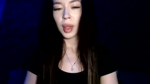 luisa lovedom online show from 12, 6, 2026