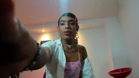 luisadickkhard online show from 4, 2, 2025