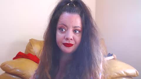 Cassie online show from 8, 5, 2026