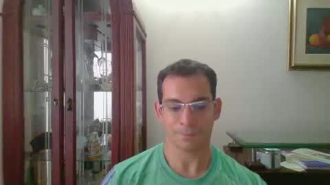 Snapshot of luiselamante chatting on 27, 10, 2025 Luis online show from 27, 10, 2025