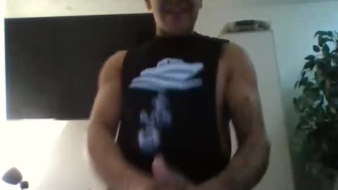 Snapshot of luisjg24hrs chatting on 2, 4, 2026 luisjg24hrs online show from 2, 4, 2026