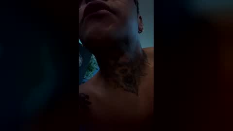 Snapshot of luisjg24hrs chatting on 5, 4, 2026 luisjg24hrs online show from 5, 4, 2026