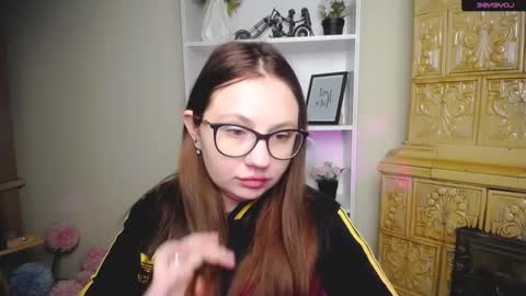 Snapshot of luizaheems_ chatting on 21, 12, 2025 Luiza online show from 21, 12, 2025