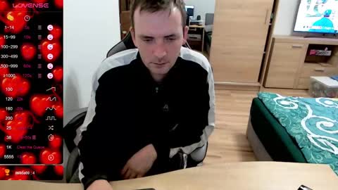 lukas312312 online show from 15, 12, 2024