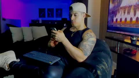 Lukas Green online show from 8, 7, 2026