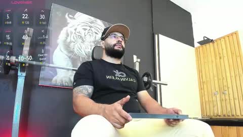 LUKE online show from 17, 11, 2025