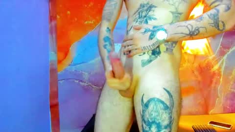 Snapshot of luke_davis01 chatting on 27, 1, 2025 LUKE online show from 27, 1, 2025