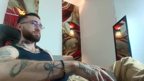 Snapshot of luke_davis01 chatting on 13, 9, 2025 LUKE online show from 13, 9, 2025