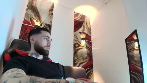 Snapshot of luke_davis01 chatting on 10, 1, 2026 LUKE online show from 10, 1, 2026