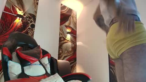 Snapshot of luke_davis01 chatting on 10, 2, 2026 LUKE online show from 10, 2, 2026