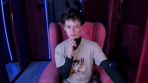 Snapshot of luke_sweet chatting on 16, 1, 2026 Luke online show from 16, 1, 2026