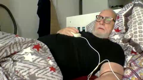 Snapshot of luley58 chatting on 20, 5, 2026 luley58 online show from 20, 5, 2026