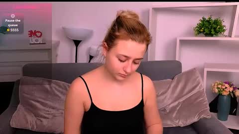 Lily online show from 17, 2, 2026