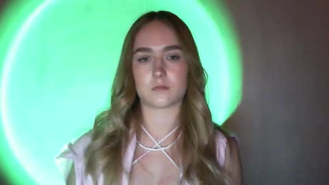 Snapshot of lulu_baby1 chatting on 11, 2, 2025 Lulu Baby18 online show from 11, 2, 2025