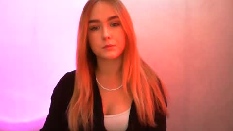 Snapshot of lulu_baby1 chatting on 15, 2, 2025 Lulu Baby18 online show from 15, 2, 2025