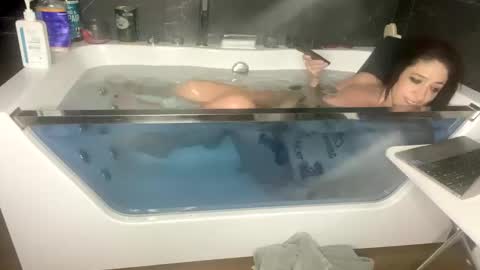 Lulu online show from 19, 1, 2025