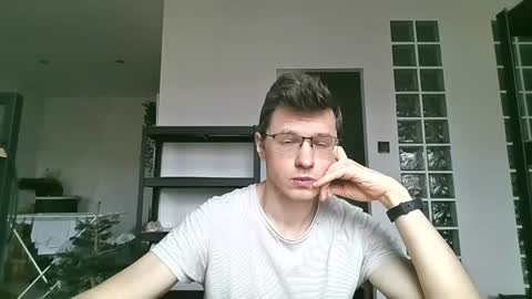 Andrew independent model 2000-0000 CET daily online show from 10, 7, 2026