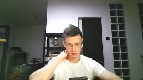 Andrew independent model 2000-0000 CET daily online show from 16, 7, 2026