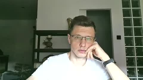 Andrew independent model 2000-0000 CET daily online show from 17, 7, 2026