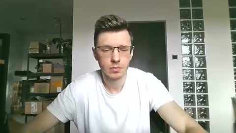 Andrew independent model 2000-0000 CET daily online show from 23, 7, 2026