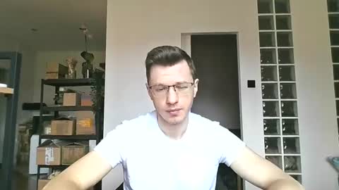 Andrew independent model 2000-0000 CET daily online show from 28, 7, 2026