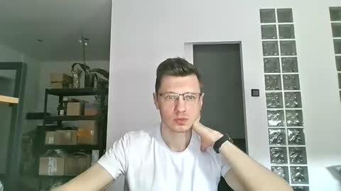 Andrew independent model 2000-0000 CET daily online show from 31, 7, 2026