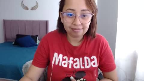 Snapshot of lumi_84 chatting on 5, 1, 2025 LUMI     online show from 5, 1, 2025