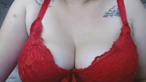 Snapshot of lumi_84 chatting on 19, 1, 2025 LUMI     online show from 19, 1, 2025