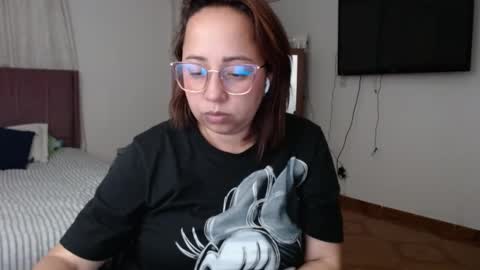 Snapshot of lumi_84 chatting on 3, 2, 2025 LUMI     online show from 3, 2, 2025