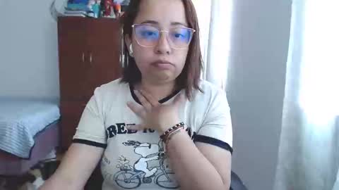 Snapshot of lumi_84 chatting on 4, 2, 2025 LUMI     online show from 4, 2, 2025