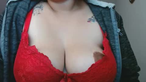 Snapshot of lumi_84 chatting on 15, 2, 2025 LUMI     online show from 15, 2, 2025