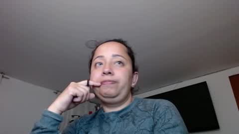 Snapshot of lumi_84 chatting on 5, 3, 2025 LUMI     online show from 5, 3, 2025