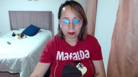 Snapshot of lumi_84 chatting on 21, 9, 2025 LUMI     online show from 21, 9, 2025