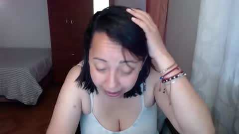 Snapshot of lumi_84 chatting on 12, 10, 2025 LUMI     online show from 12, 10, 2025